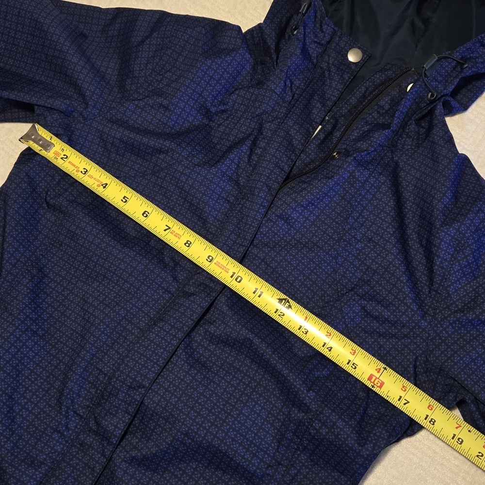 Columbia Omni-Tech Breathable Hooded Rain Jacket, Blue Grid Print, Size Small - Picture 8 of 10